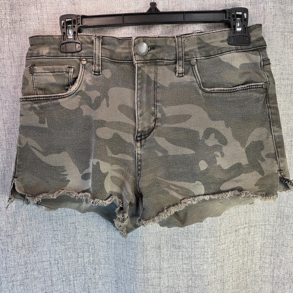 See Thru Soul Shorts Y2K Womens 27 Camo Denim Mid Rise‎ Cut Off Shorts Festival